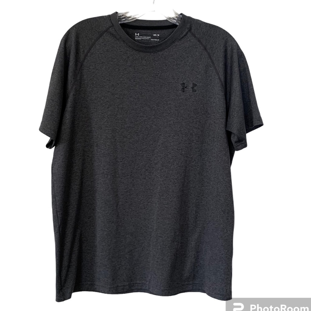 Men’s Under Armour Short Sleeve Athletic Workout Shirt size Medium Loose Fit